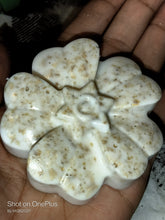 Load image into Gallery viewer, Shea Butter Oatmeal Body Bar